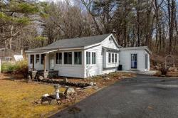 85 Colonial Dr Littleton, MA 01460