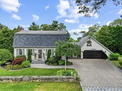 39 Pershing Ave Acushnet, MA 02743