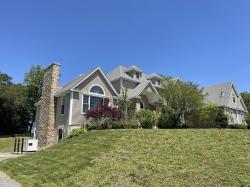 6 Brickyard Rd Leicester, MA 01524