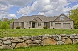 227 East St Granby, MA 01033