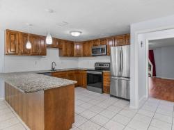 194 Washington St E Canton, MA 02021