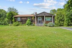92 Benoit St Westport, MA 02790