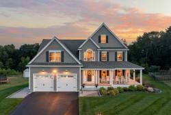 10 Poplar Hill Circle Merrimac, MA 01860