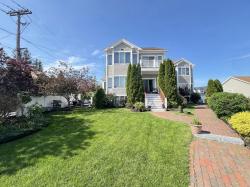 141 Grovers Ave 141 Winthrop, MA 02152