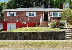 30 Linden Ter Lynn, MA 01902