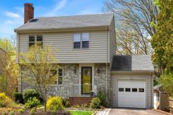 7 Plymouth Wakefield, MA 01880