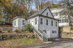 53 Emerald St Gardner, MA 01440