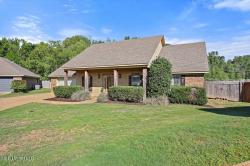 808 Clubhouse Drive Pearl, MS 39208