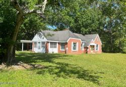 4607 Griffin Street Moss Point, MS 39563