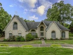8125 Rosemont Drive Olive Branch, MS 38654