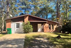 10404 Riverbend Circle Moss Point, MS 39562