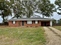 335 Magnolia Drive Raleigh, MS 39153