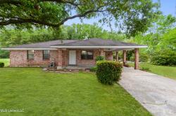 15 Hundley Road Carriere, MS 39426