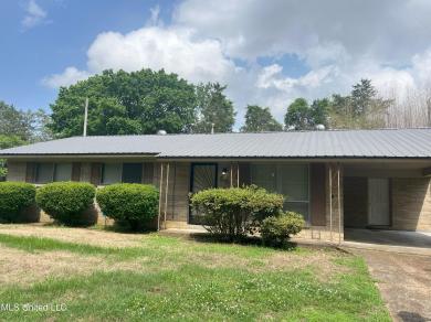 581 Colonial Drive Holly Springs, MS 38635