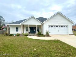 7036 Chinquapin Court Picayune, MS 39466