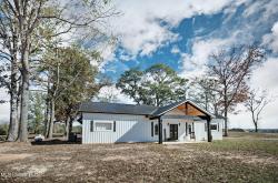 26 Marlee Savell Dr Forest, MS 39074