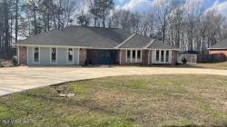 118 Pine Hill Hill Forest, MS 39074