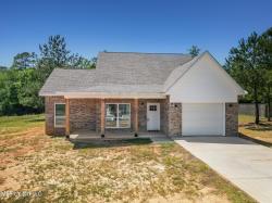 22 Colony Road Mchenry, MS 39561