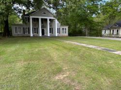 586 Central Avenue Coldwater, MS 38618