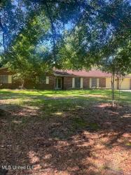 115 Woodmont Drive Picayune, MS 39466