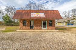 83 Mchenry Ave Avenue Mchenry, MS 39561