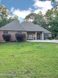 4 Chinaberry Circle Carriere, MS 39426