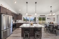 286 Lakeview Drive Lakeside, MT 59922