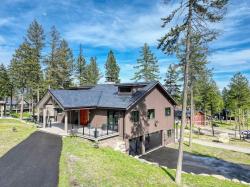 111 Blacktail Loop Lakeside, MT 59922