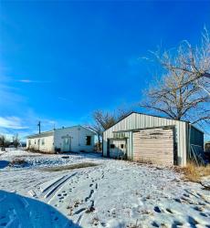 200 Cleveland Road Chinook, MT 59523