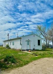 200 Cleveland Road Chinook, MT 59523
