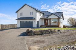 1960 Coyote Ridge Road N Laurel, MT 59044