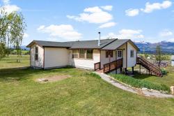1456 Summerdale Road Corvallis, MT 59828