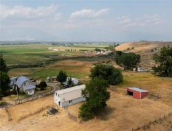 2354 147 Drive Corvallis, MT 59828