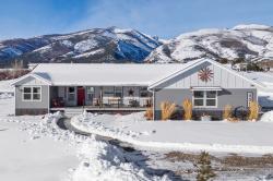 431 Cherry Branch Lane Hamilton, MT 59840