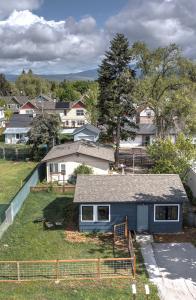 2112 & 2112 1/2 W Central Avenue Missoula, MT 59801