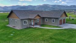 10 Stonebrook Lane Plains, MT 59859
