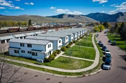 2402-2418 Leo Avenue Missoula, MT 59808