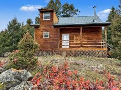 30 Bunks Trail Ennis, MT 59729