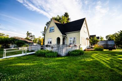 647 & 647 1/2 Woodford Street Missoula, MT 59801