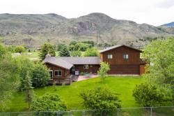 1065 Us Highway 89 S Gardiner, MT 59030