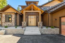 316 Spurwing Loop Lakeside, MT 59922