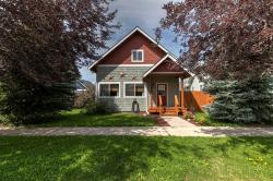 2515 Snaffle Bit Way Missoula, MT 59808
