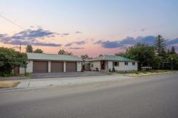 606 W Chinook Street Livingston, MT 59047