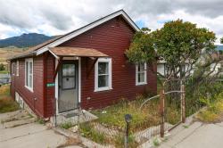 607 Scott Street W Gardiner, MT 59030