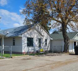 414 & 414 1/2 Buchanan Street SW Ronan, MT 59864