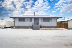 607 Oregon Street Deer Lodge, MT 59722