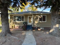 2 N Maryland Street Conrad, MT 59425