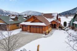 1094 Anglers Bend Way Missoula, MT 59802