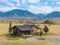 18 Cielo Grande Drive Livingston, MT 59047