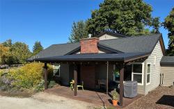 807 Honey House Lane Corvallis, MT 59828
